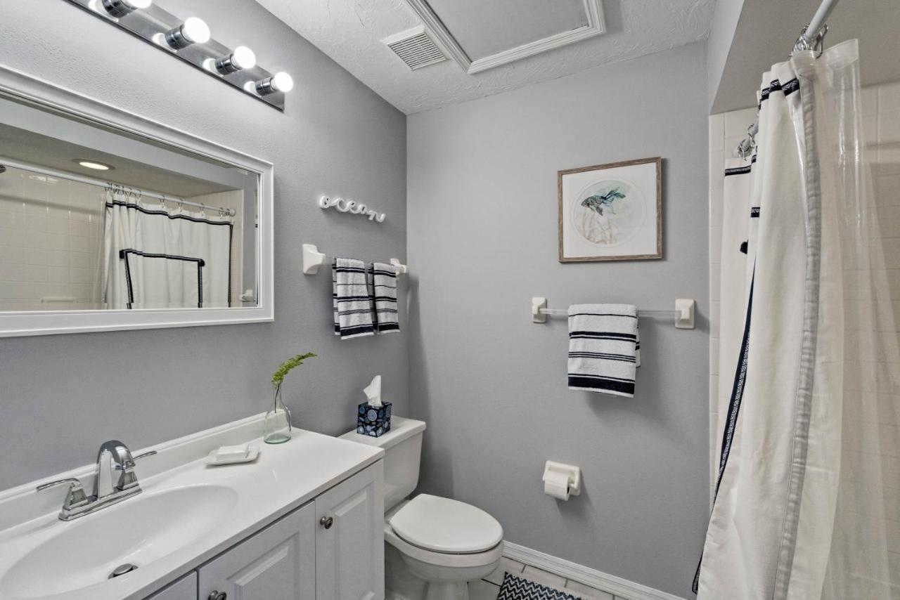 Condo With Pool And Gulf Access On Anna Maria Island! Holmes Beach Buitenkant foto